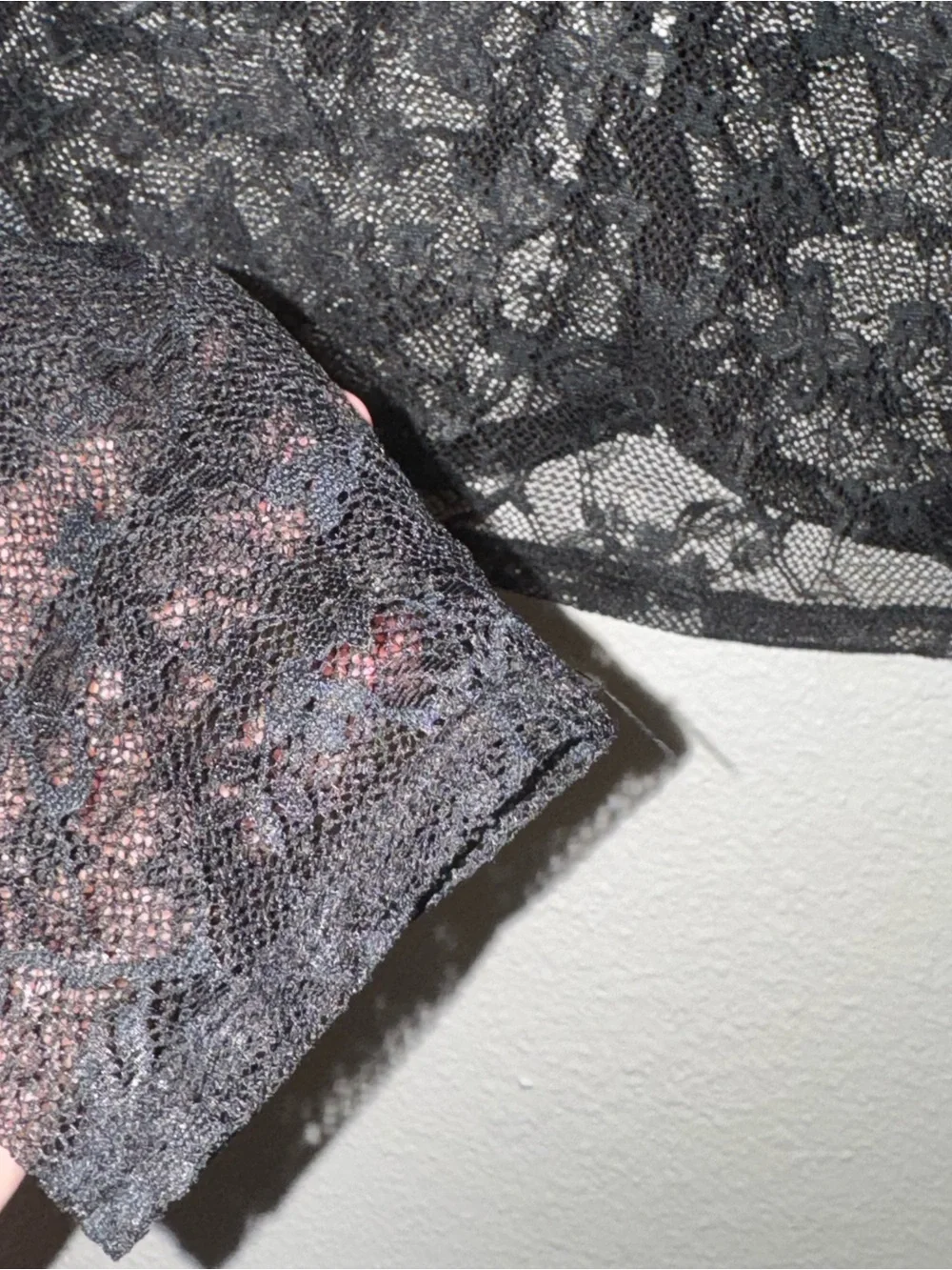 H&M Divided Black Butterfly Lace Cropped Shirt